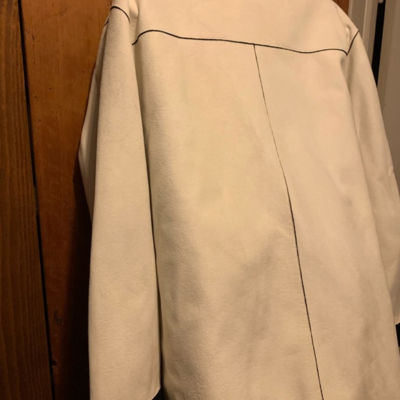 NWOT Alfred Dunner Winter White Snowflake Faux Suede Coat - Picture 9 of 13